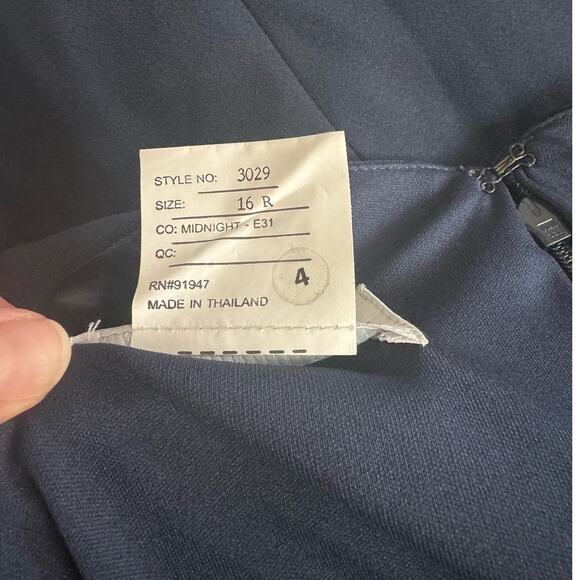 NWT Dessy Collection Diamond Cutout Back Trumpet Gown Midnight Navy Sz 16 - Picture 7 of 11